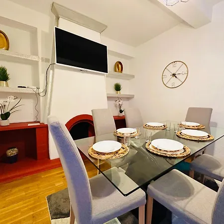 Апартаменты La Citadine